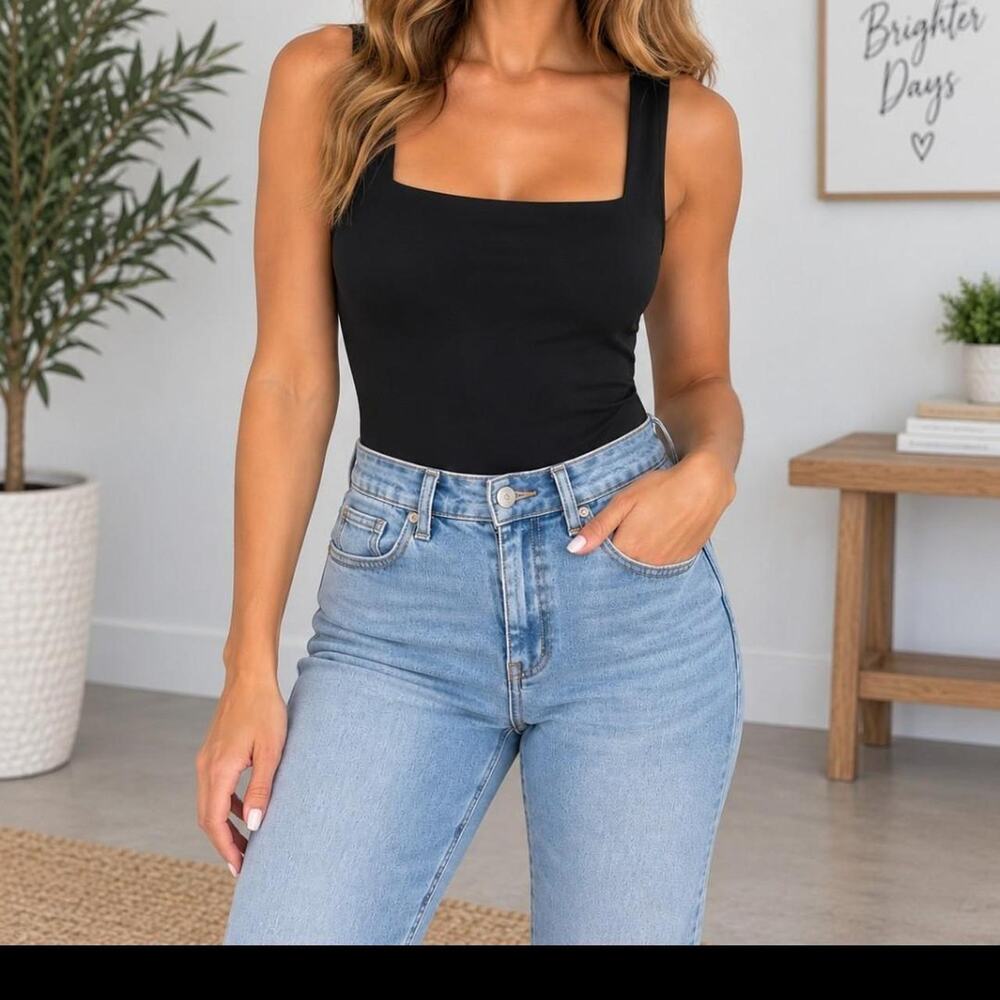 Black old navy bodysuit in